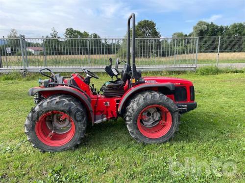 Antonio Carraro SRX 8400 specs and reviews