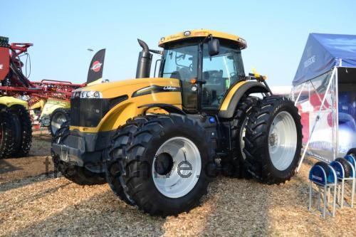 Challenger 685 specs and reviews