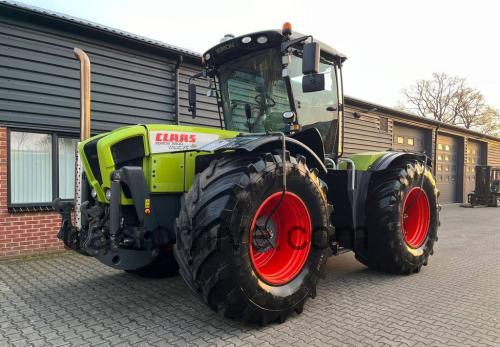 Claas Xerion 3800 Trac specs and reviews