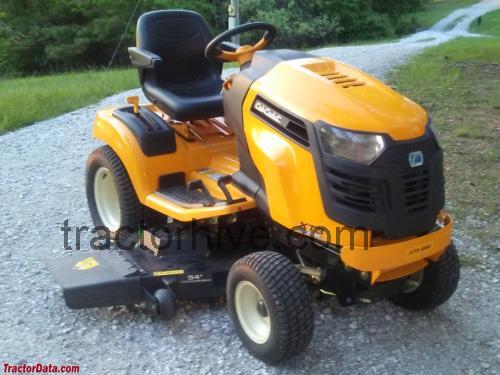 Cub Cadet XT3 GSE specs and reviews