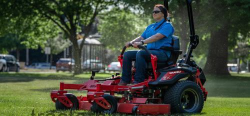 Gravely Pro-Turn ZX specs and reviews