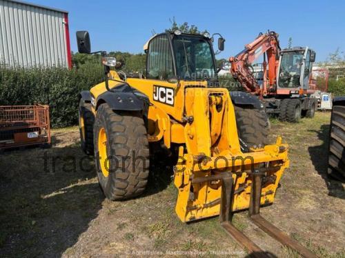 JCB 550-80 specs and reviews