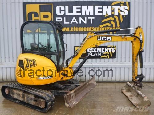 JCB 8030 fiche technique et avis