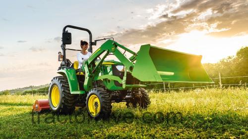 John Deere 3038E specs and reviews