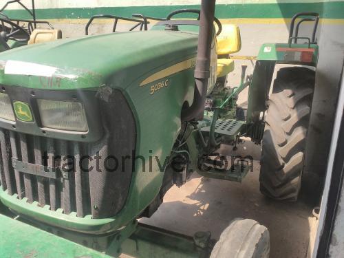 John Deere 5036C specs and reviews