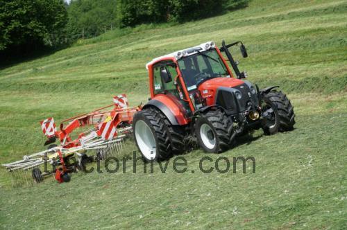 Lindner Geotrac 74 EP specs and reviews 