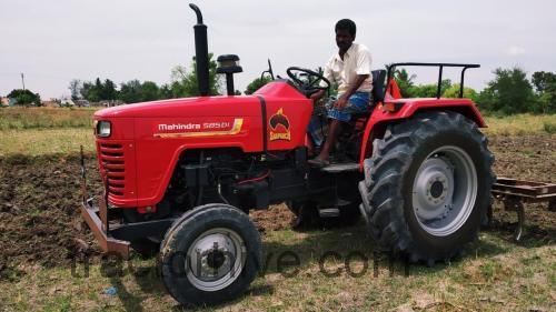 Mahindra 585 DI Power Plus specs and reviews