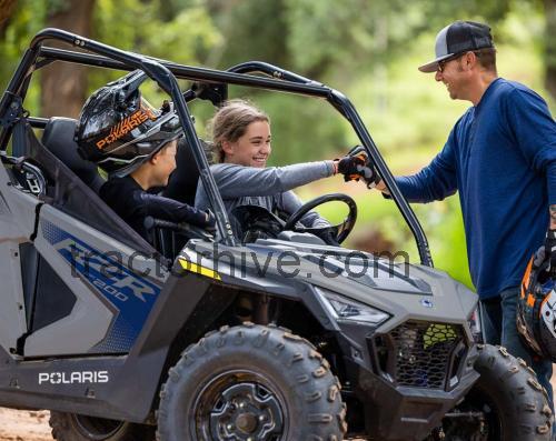 Polaris Ranger 200 specs and reviews