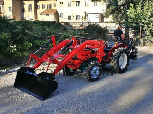 Yanmar YM2620D specs and reviews